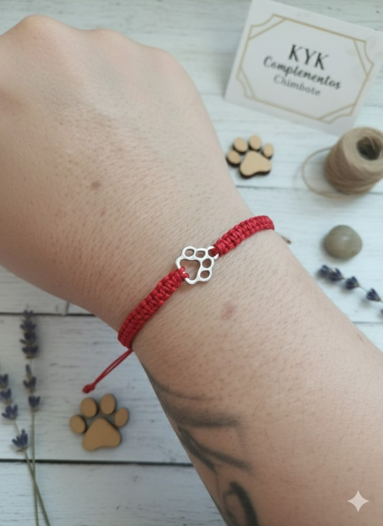 Imagen 1 de Pulseras tejidas variadas
