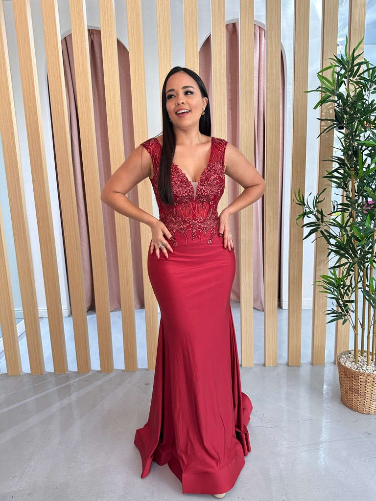 Imagen 1 de Burgundy Dress