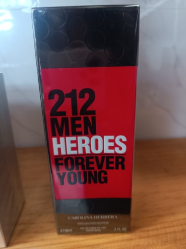Imagen 1 de 212 heroes men 90ml