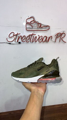 Imagen 1 de 270 verde militar