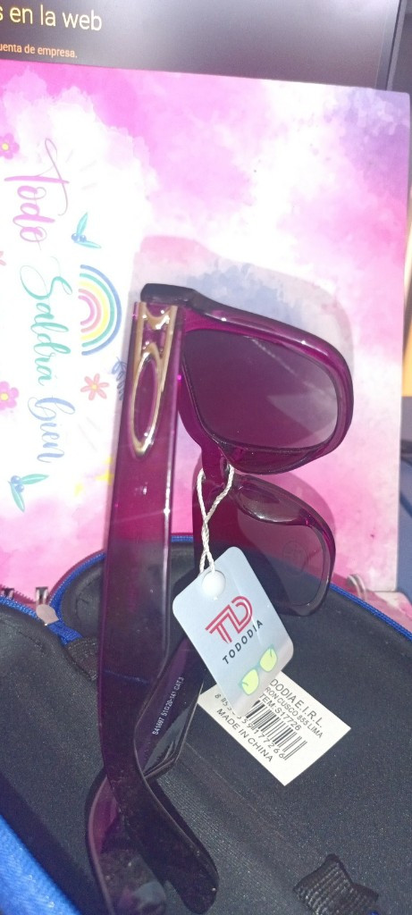 Imagen 1 de Lentes uv 400 de sol con estuche de regalo 🎁