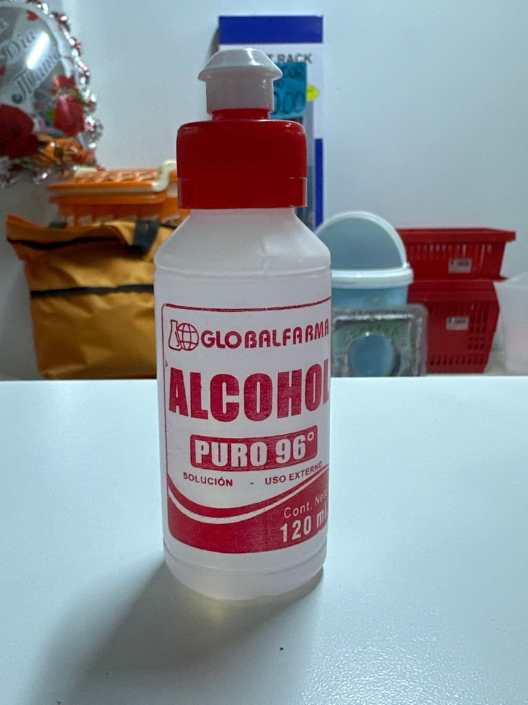 Imagen 1 de Alcohol chiquito