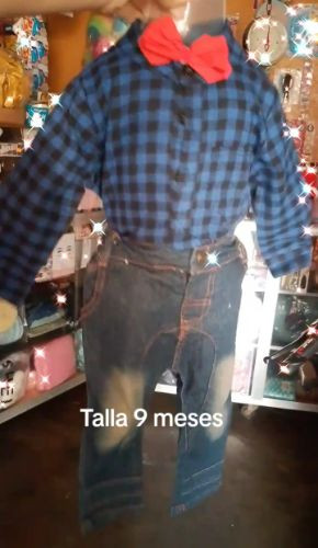 Imagen 1 de Camisa azul manga larga cuadriculada y pantalón jean 9M