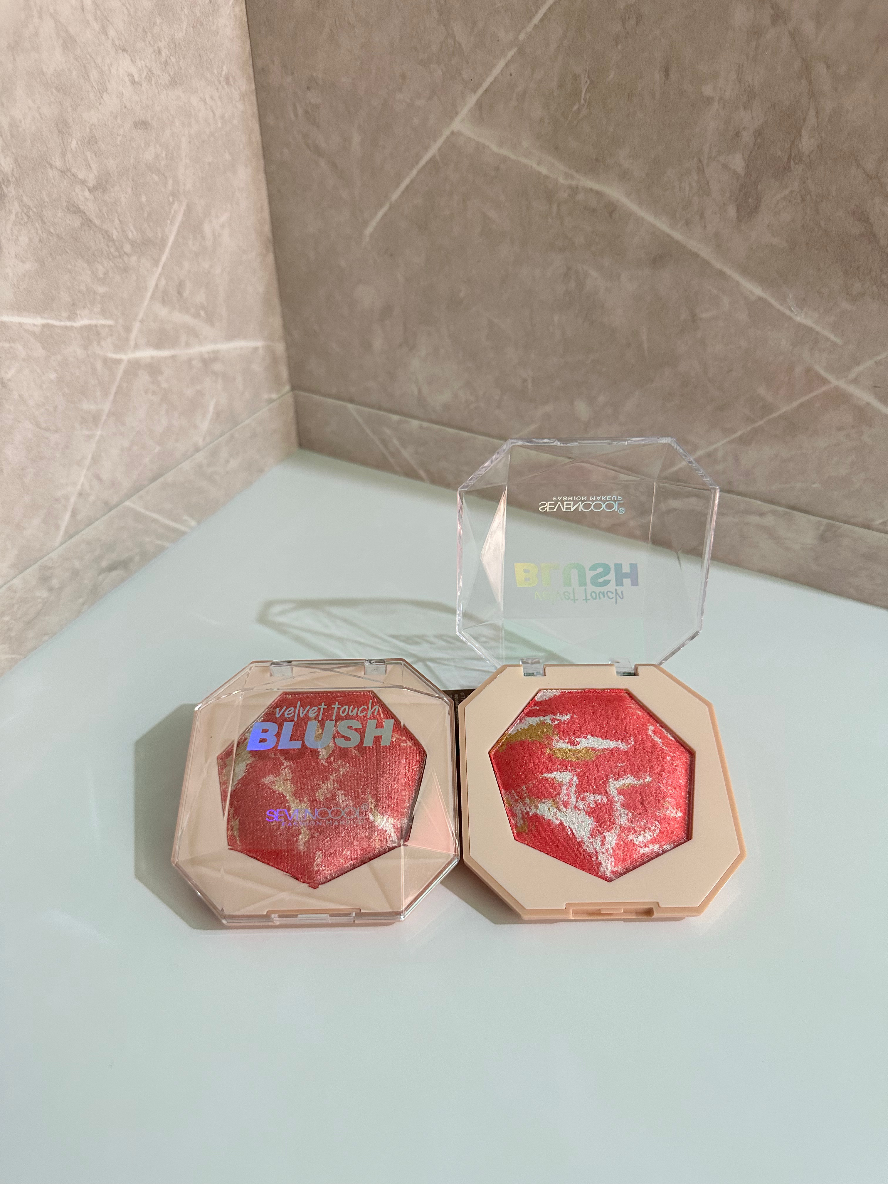 Imagen 1 de Blush velvet