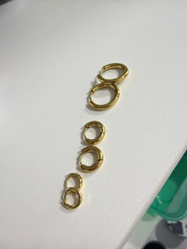 Imagen 1 de 3 PARES DE ARGOLLAS LISAS GAL