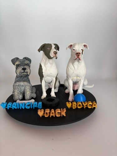 Imagen 1 de Dos perritos de 15 cm y uno de 10 cm
