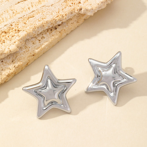 Imagen 1 de Arete estrella plateado