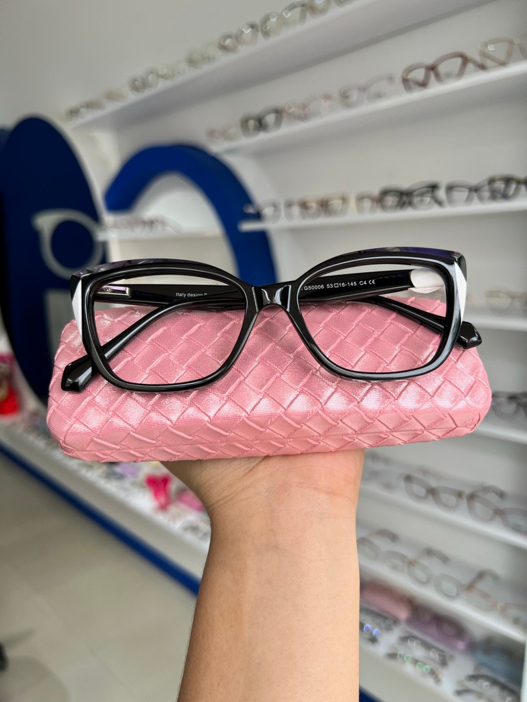 Imagen 1 de Amazónica YG59996 Negro