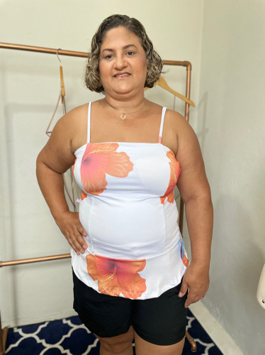 Imagem 1 de Blusa estampada plus size - flor laranja