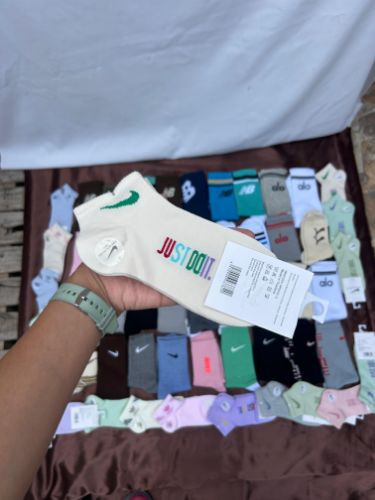 Imagen 1 de 1/4 nike