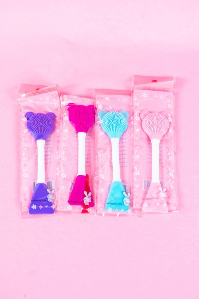 Imagen 1 de Aplicador de mascarillas con cepillo facial