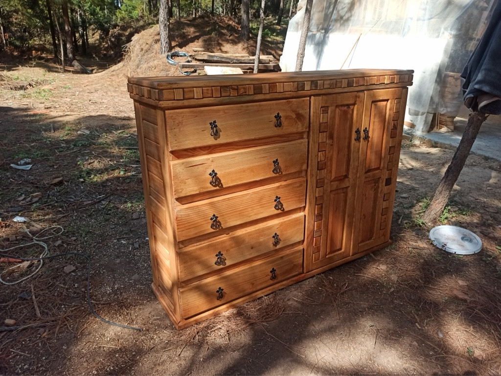 Imagen 1 de Cajonera grande dos puertas