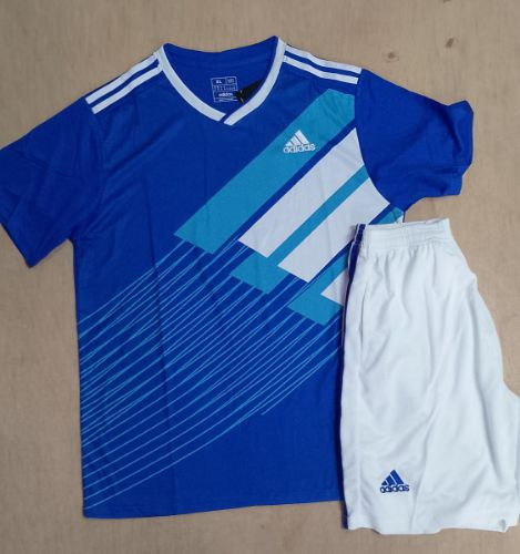 Imagen 1 de Adidas genérico azul