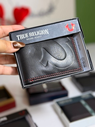 Imagen 1 de Billetera True Religion estampada