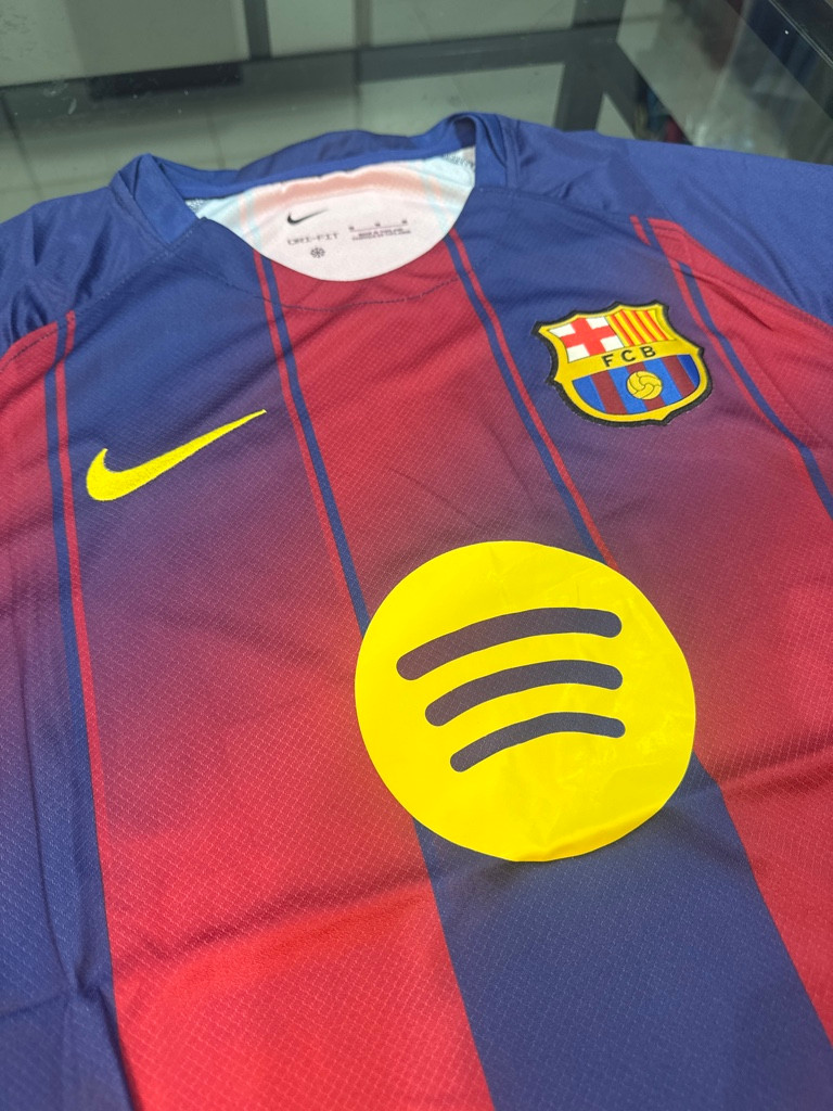 Imagem 1 de Camisa Barcelona 1 25/26