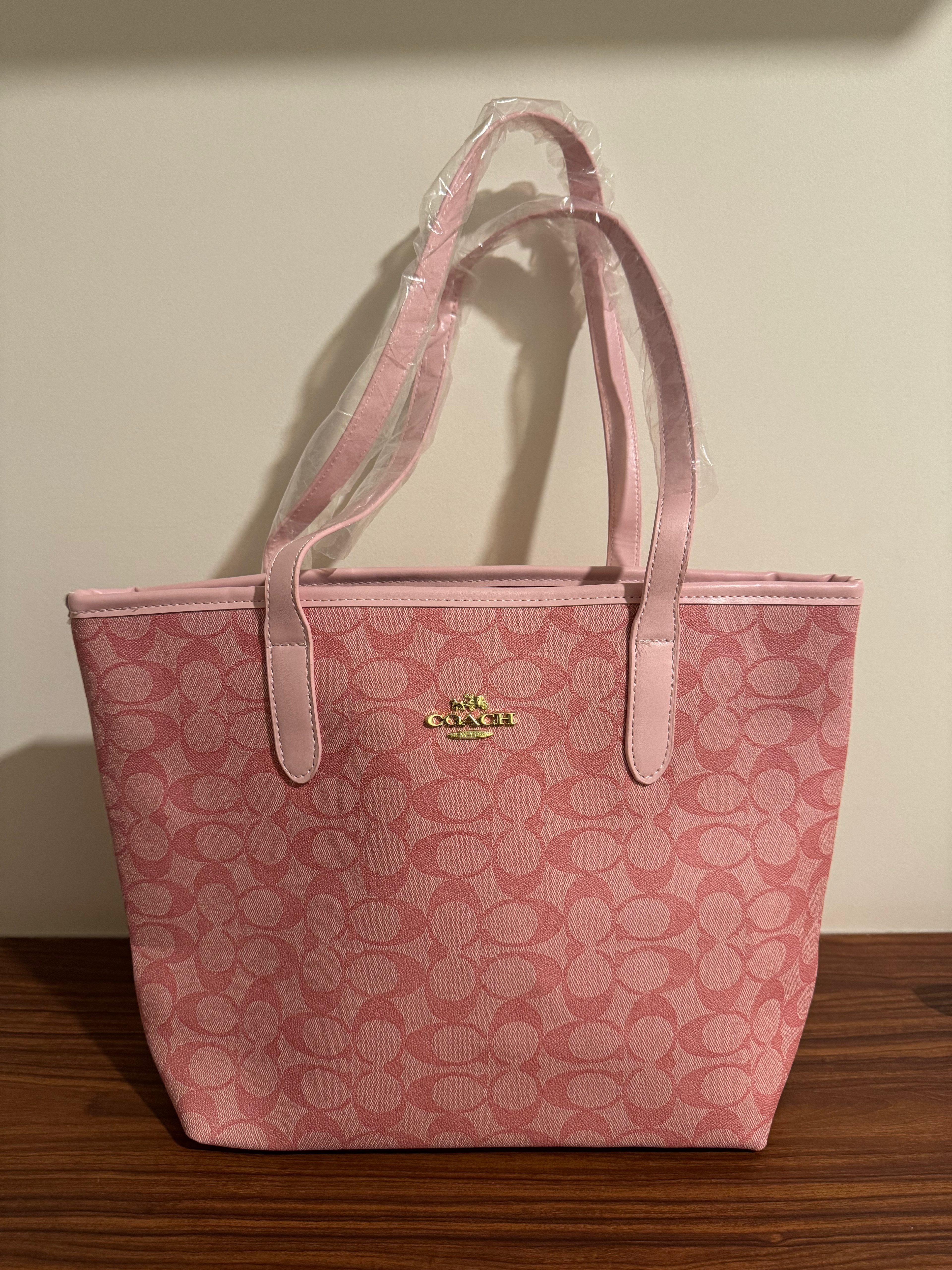 Imagen 1 de Coach City Tote – Signature Canvas (Pink)