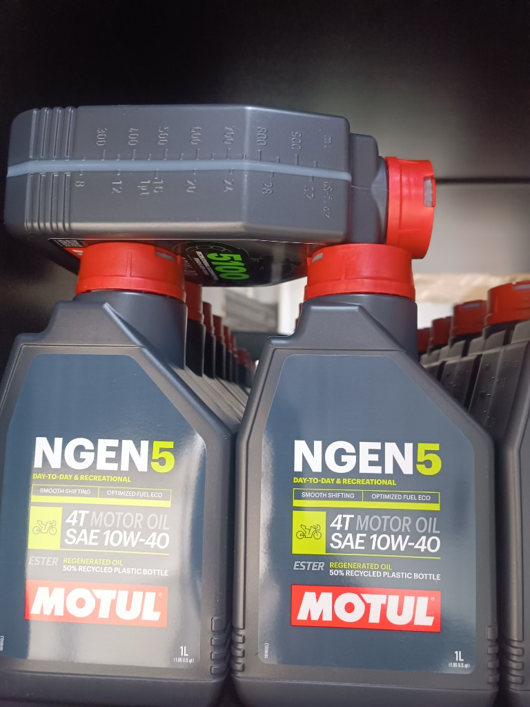 Imagen 1 de Aceite 10w40 Semisintetico Motul NGEN5