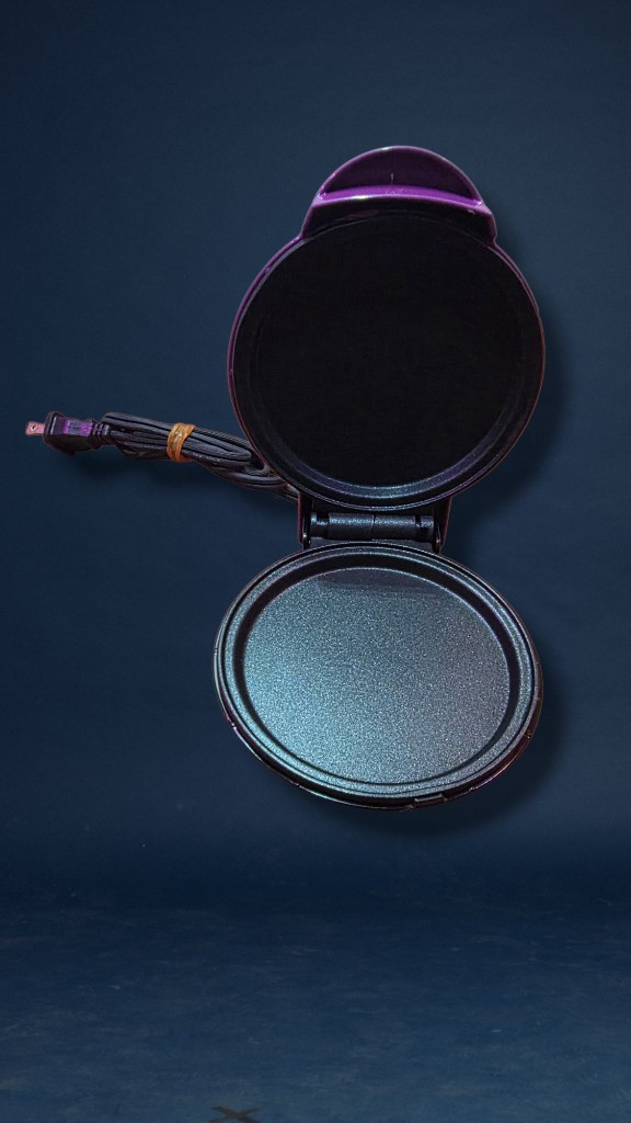 Imagen 1 de 🍳 Mini Plancha Eléctrica Compacta MCM (Uso Personal)