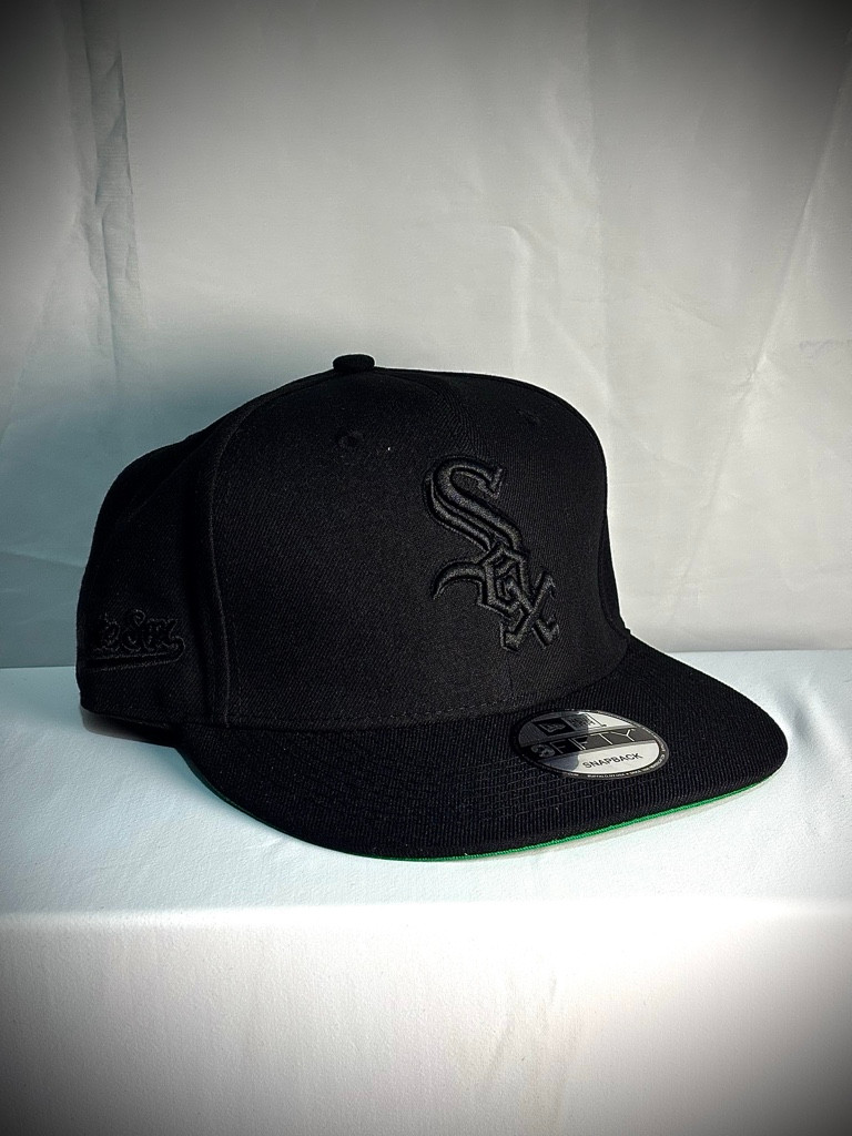 Imagen 1 de New Era ajustable Chicago White Sox Drop • Onyx & Green