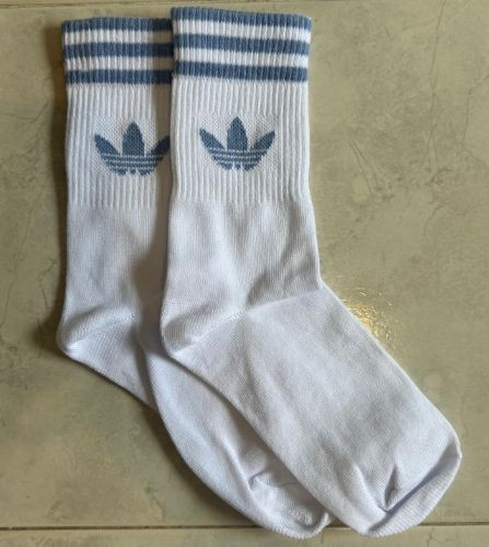 Imagen 1 de Adidas blancas con celeste 3/4