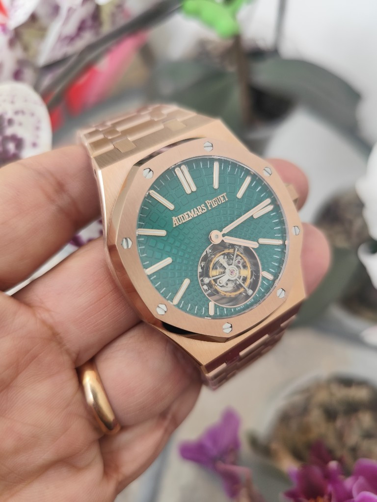 Imagen 1 de $DOLARES$ AP Tourbillon GOLD rose, cara verde CLON