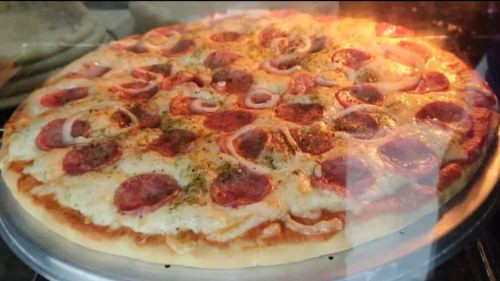 Imagem 1 de PIZZA DE CALABRESA