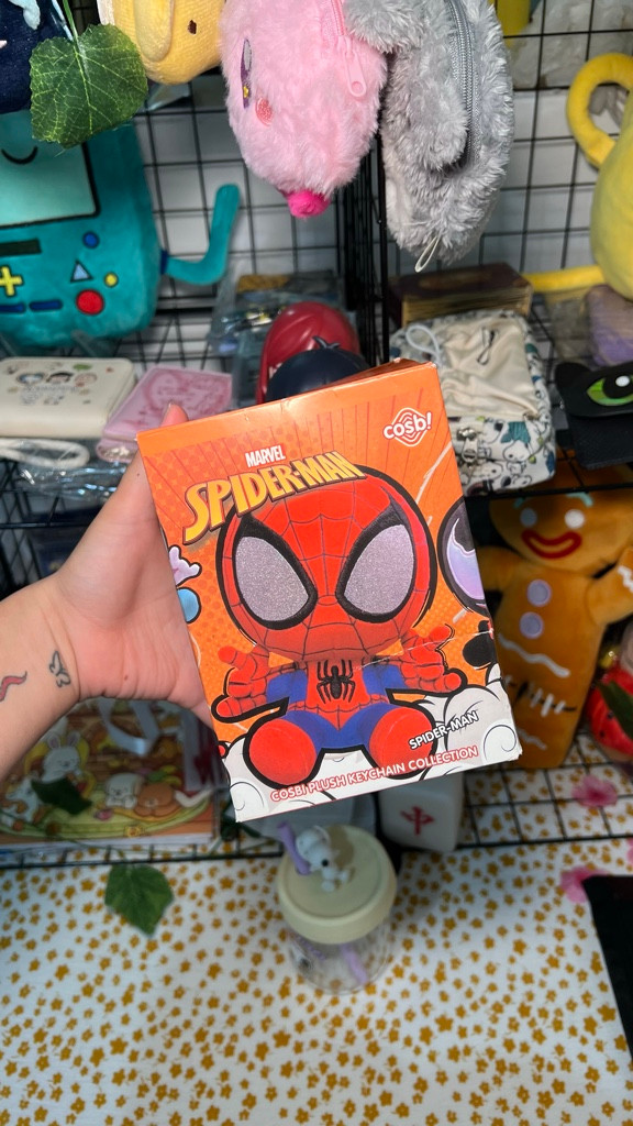 Imagen 1 de Blin box Spiderman “Llavero de Peluche”
