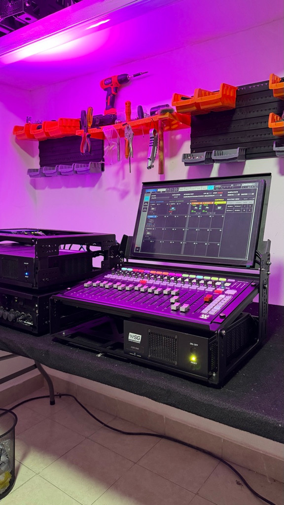 Imagen 1 de FlyRack F1607