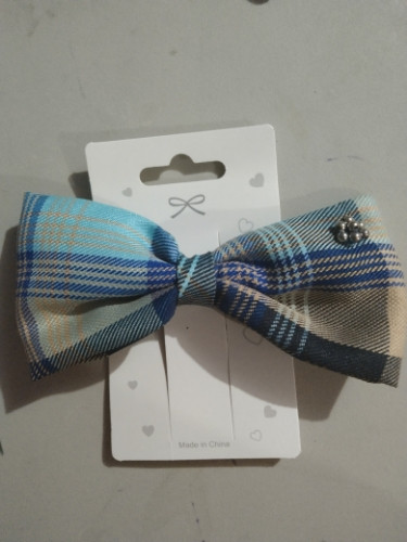 Imagen 1 de 1 moño mediano de broche