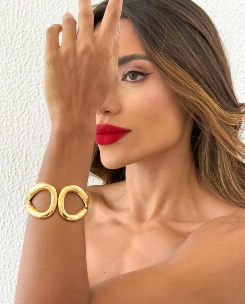 Imagem 1 de Bracelete Gota Vazada Dourado