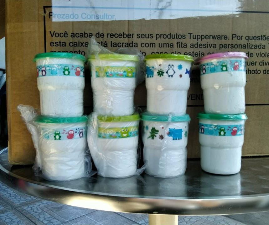 Imagem 1 de Copinho com Bico 200ml  - Diversos