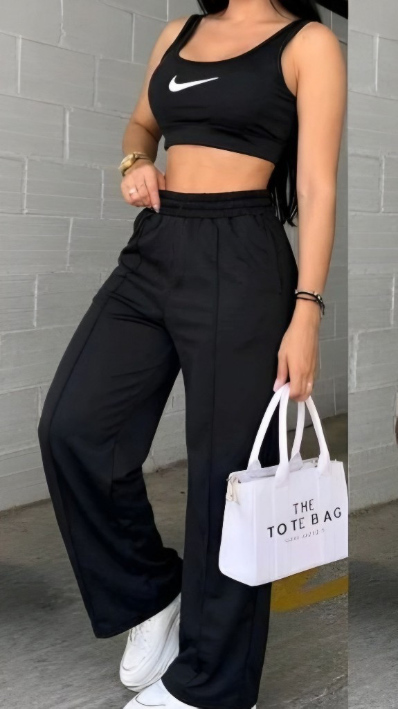 Imagen 1 de Conjuntos Baggys🖤