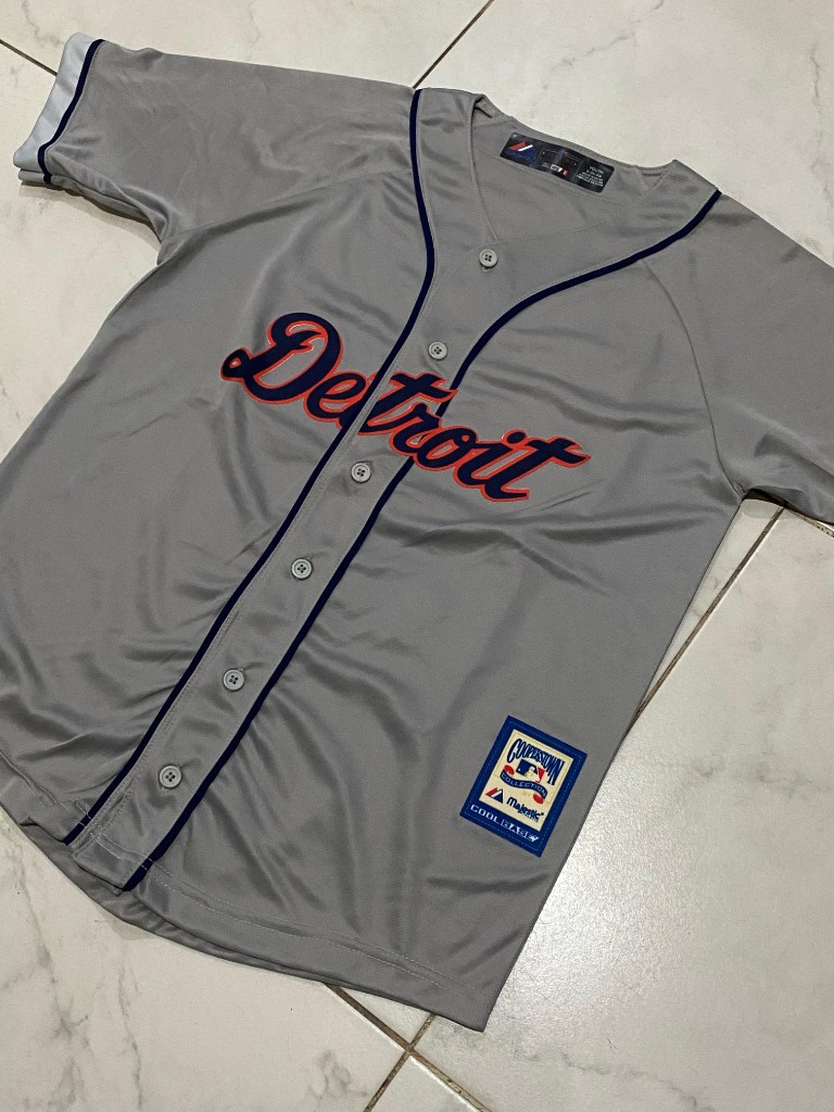 Imagen 1 de Camisa Beisbol Gris