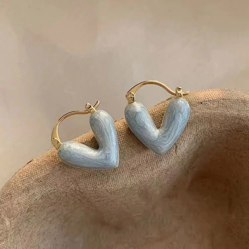 Imagen 1 de Aretes de corazón celestes
