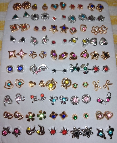 Imagen 1 de 50 Pares de aretes