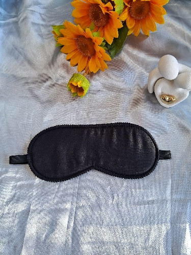 Imagen 1 de Antifaz negro Unisex set17