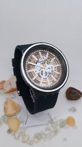 Imagen 1 de RELOJ Swatch Swiss negro