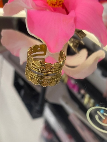 Imagen 1 de Anillo ajustable color oro y color plata