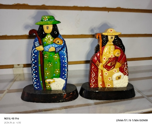 Imagen 1 de Adorno Divina Pastora Pequeño