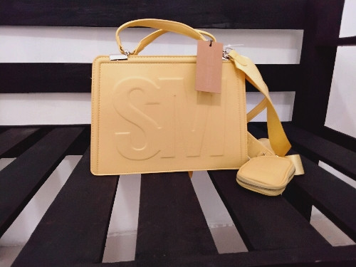Imagen 1 de BOLSA SM AMARILLO MEDIANA