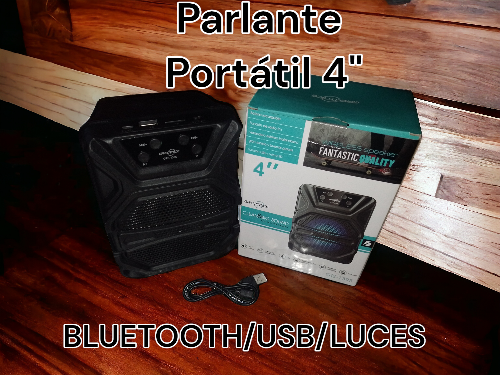 Imagen 1 de Parlante Portátil 4"