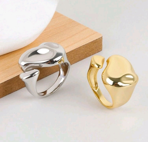 Imagen 1 de Anillo Chunky #2 ajustable(Dorado o Plateado)