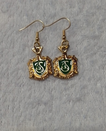 Imagen 1 de Aretes de escudo de Slytherin