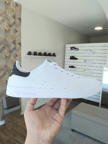Imagen 1 de (AD) Zapatillas Deportivas blancas Adidas Stan Smith
