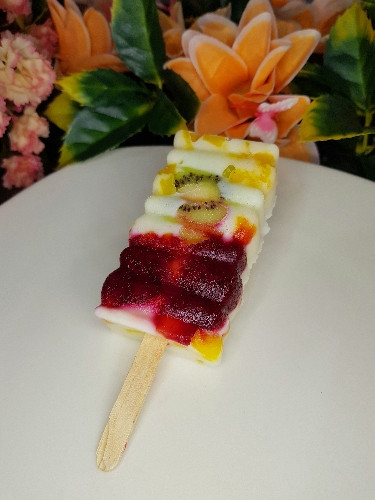 Imagen 1 de Crema y Fruta