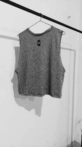 Imagen 1 de Musculosa básica gris