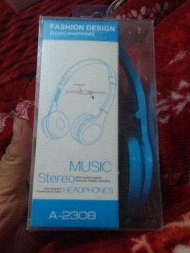 Imagen 1 de Audífonos alámbrico 