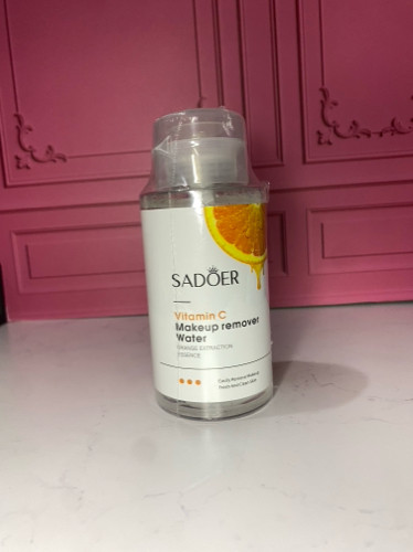 Imagen 1 de Agua micelar y removedor de maquillaje