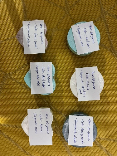 Imagen 1 de 60 Jabones de Flor de 50  gramos 