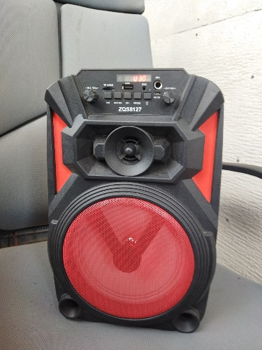 Imagen 1 de Parlante Bluetooth 15"